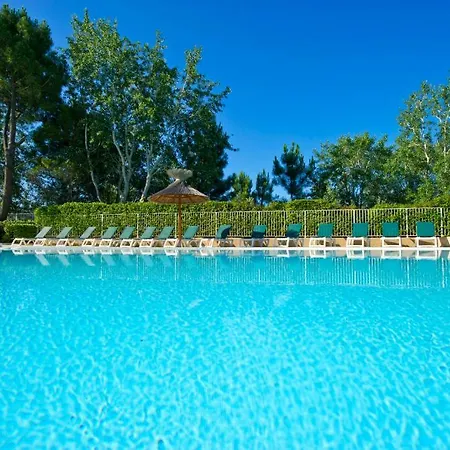 Hotel apartamentowy Azureva Du Roi - Port Camargue