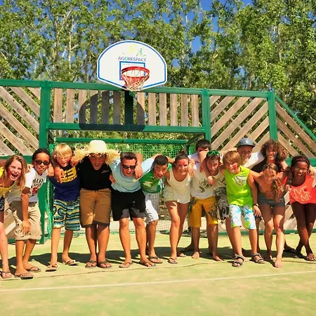 Azureva Du Roi - Port Camargue Hotel apartamentowy Le Grau-du-Roi