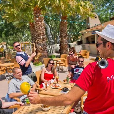 Azureva Du Roi - Port Camargue