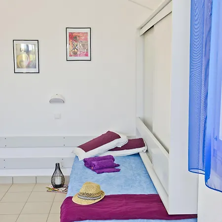 Aparthotel Azureva Du Roi - Port Camargue 3*