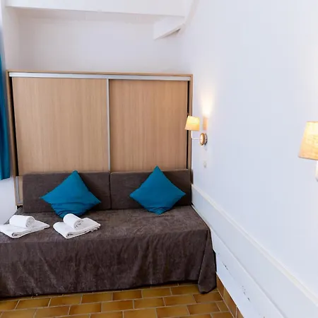 Aparthotel Azureva Du Roi - Port Camargue 3*