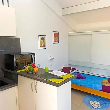 Aparthotel Azureva Du Roi - Port Camargue