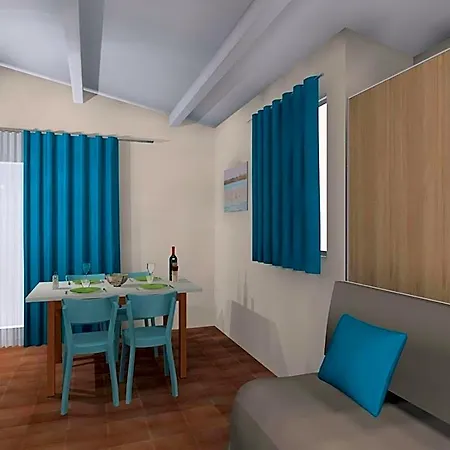 Aparthotel Azureva Du Roi - Port Camargue