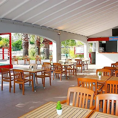 Azureva Du Roi - Port Camargue Aparthotel Le Grau-du-Roi