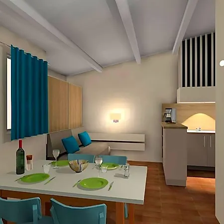 Azureva Du Roi - Port Camargue Aparthotel Le Grau-du-Roi